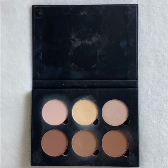Anastasia Beverly Hills Contour Kit Light Medium - Picture 4 of 8